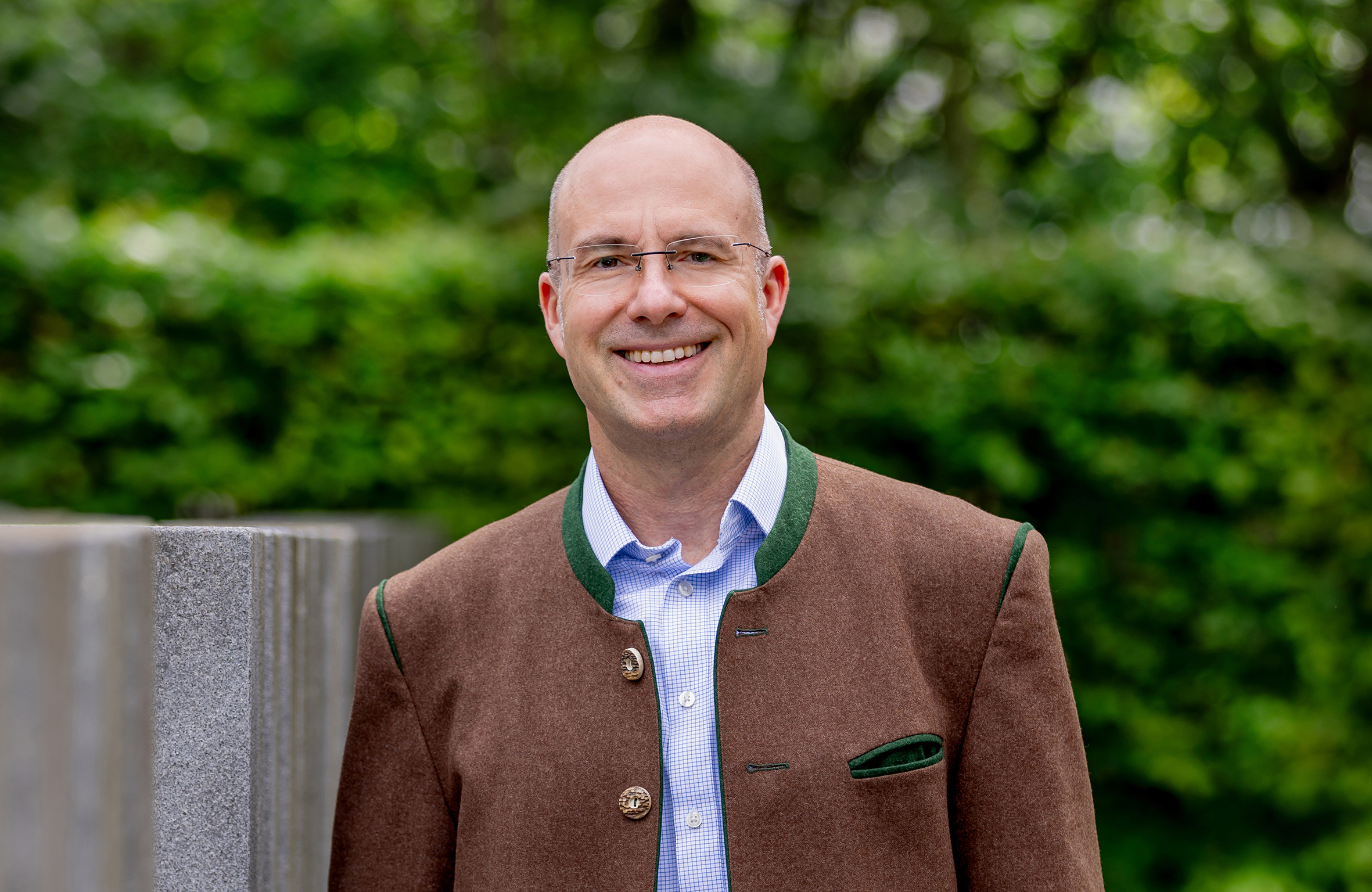 Porträt des Geschäftsführers der Energienetze Bayern.